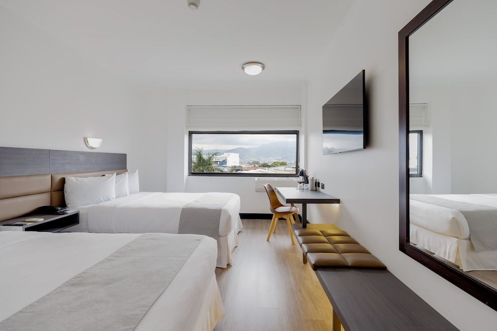 Parque del Lago Boutique Hotel Executives & Travelers 2 Full beds 2