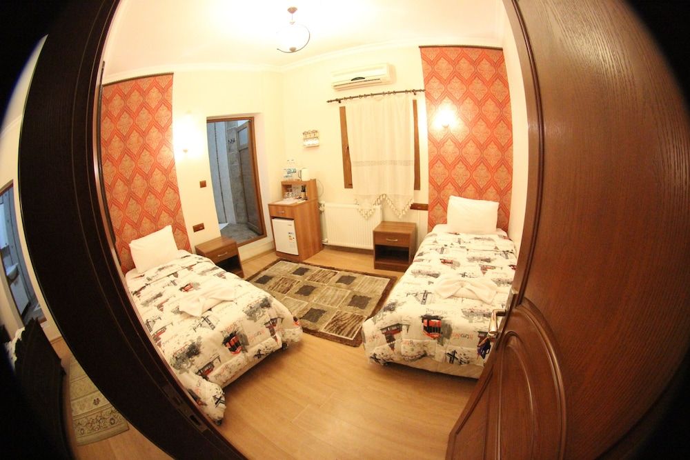 Boomerang Guesthouse Twin Room