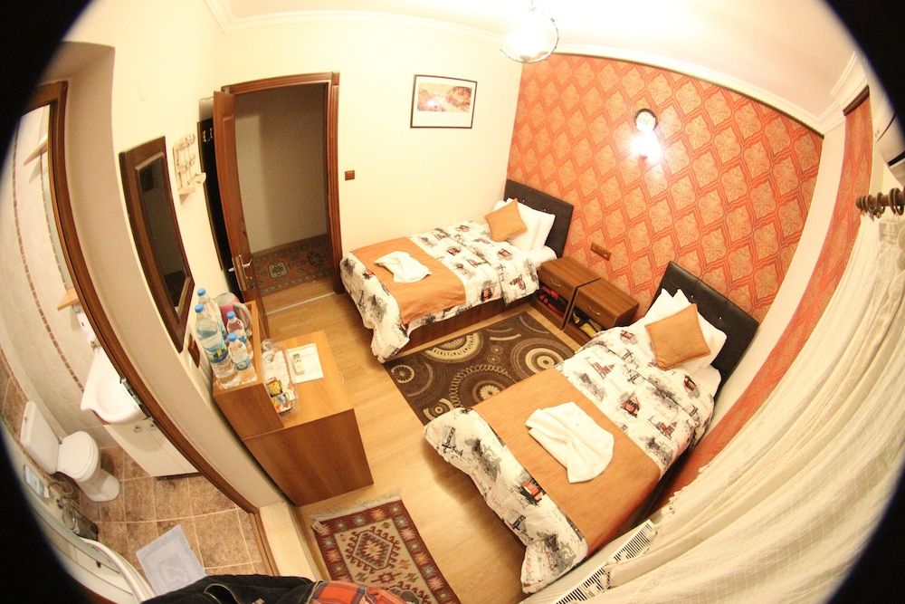 Boomerang Guesthouse Twin Room 3