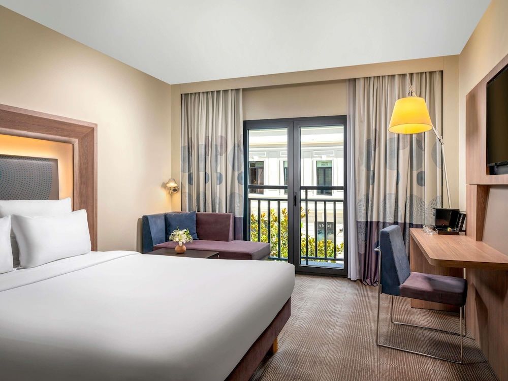 undefined Novotel Istanbul Bosphorus 2