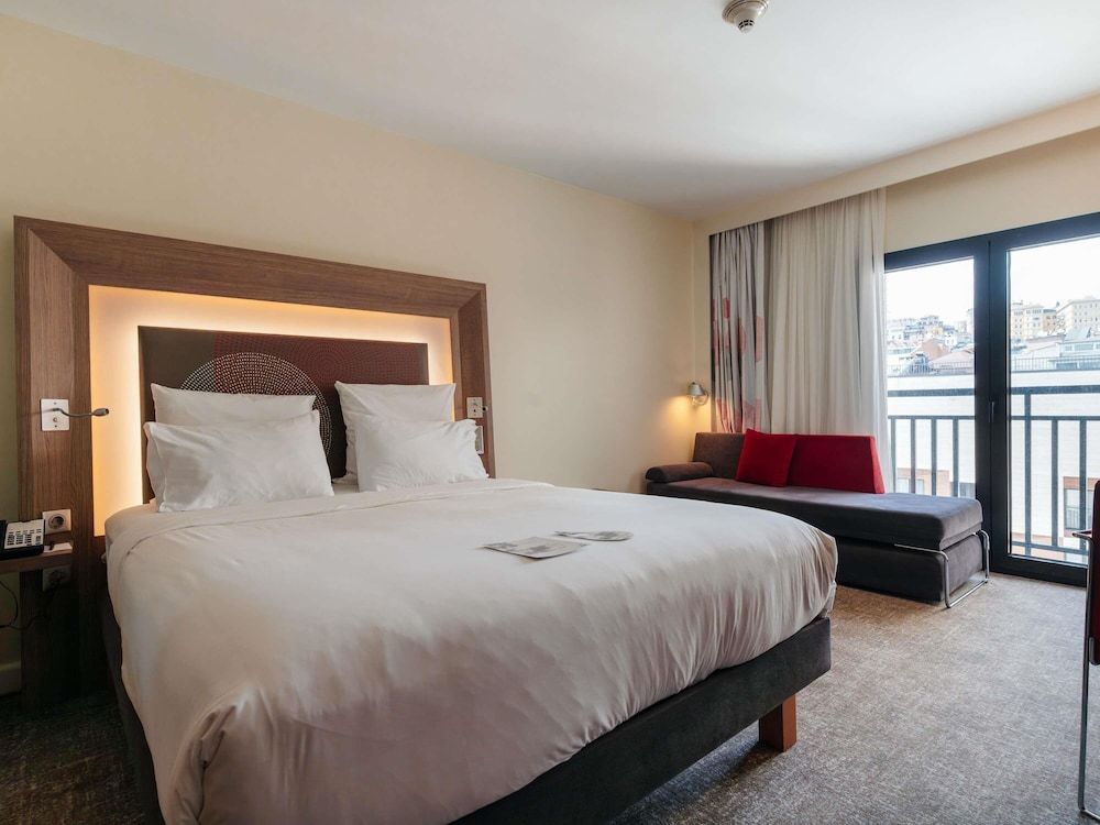 undefined Novotel Istanbul Bosphorus 8