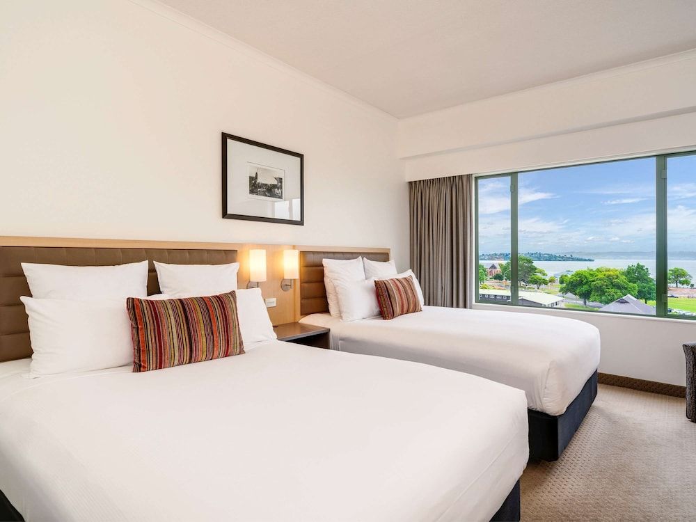 undefined Novotel Rotorua Lakeside 4