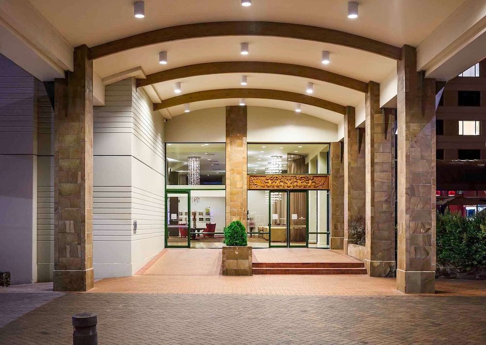 undefined Novotel Rotorua Lakeside 7
