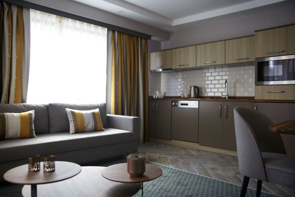 undefined Tophane Suites 5