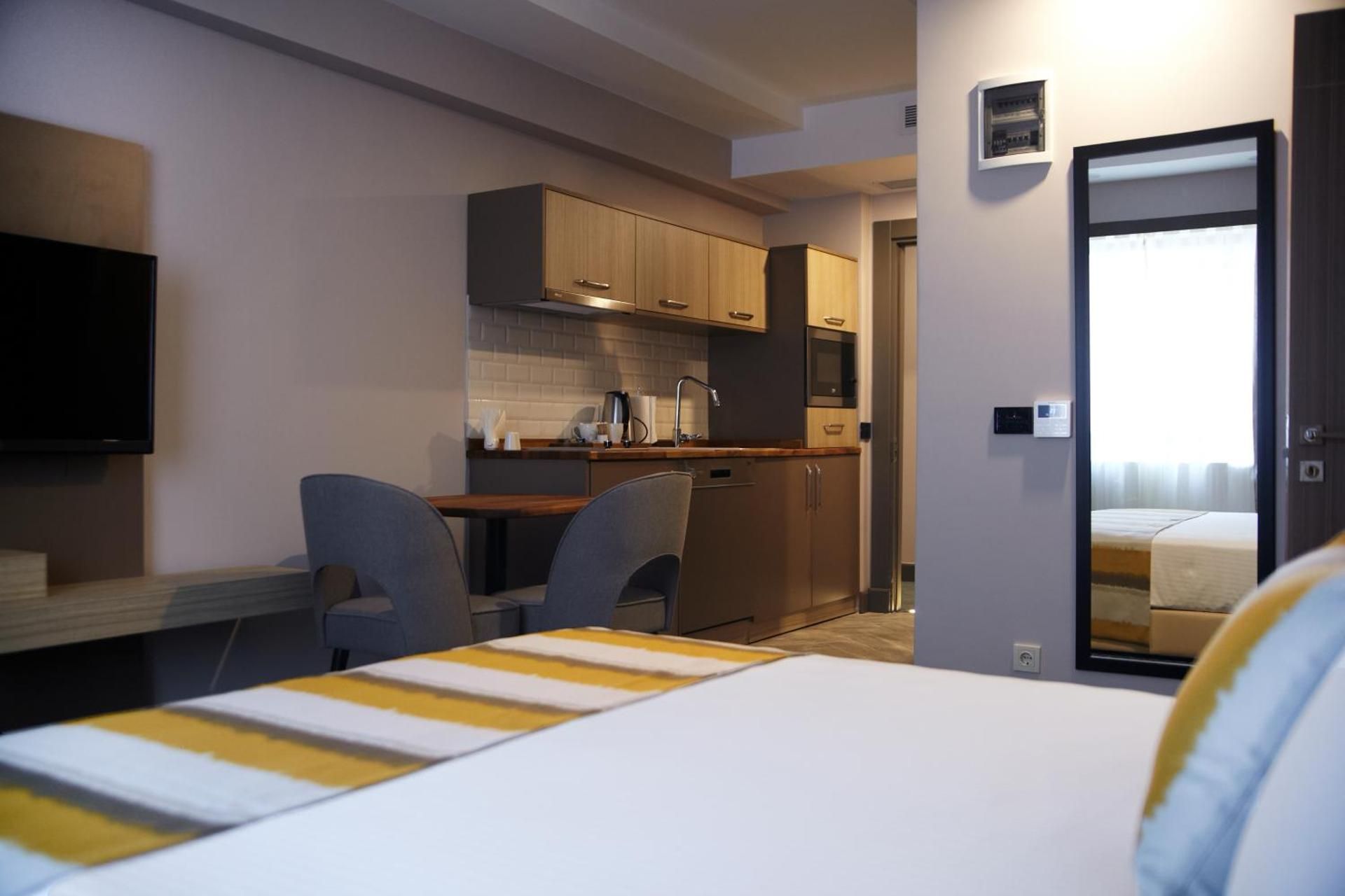 Deluxe Room - Double Bed