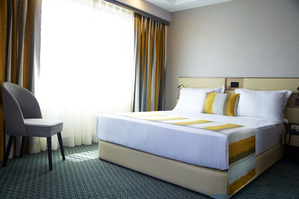 undefined Tophane Suites 2