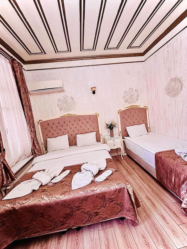 undefined Alhambra Apart Hotel 9