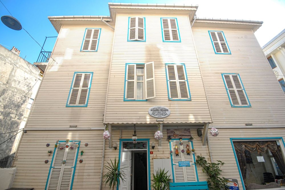 undefined Alhambra Apart Hotel 8