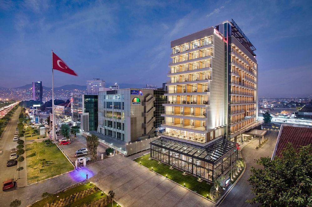 undefined Hilton Garden Inn Izmir Bayrakli 6
