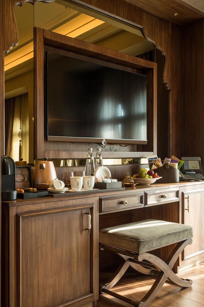 AJWA Sultanahmet Deluxe French Street View 10