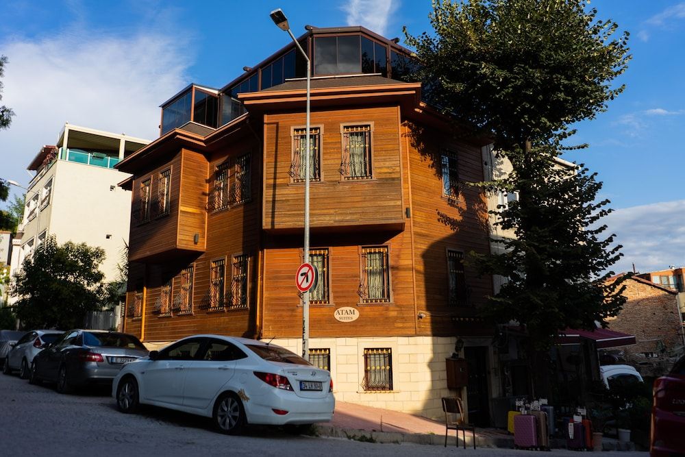 undefined Atam Suites & Apart 3