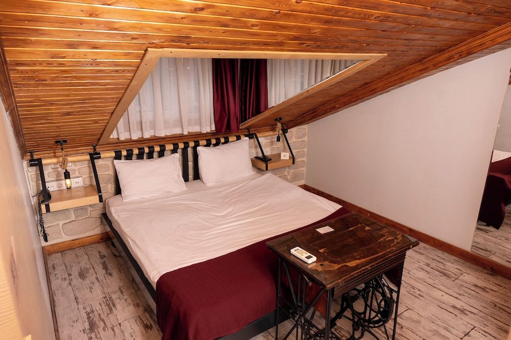 undefined Hot Budget 3