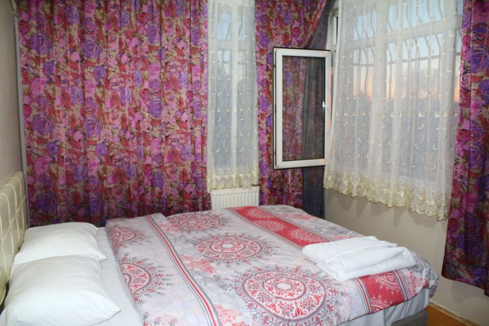 undefined Mete Apartments 3