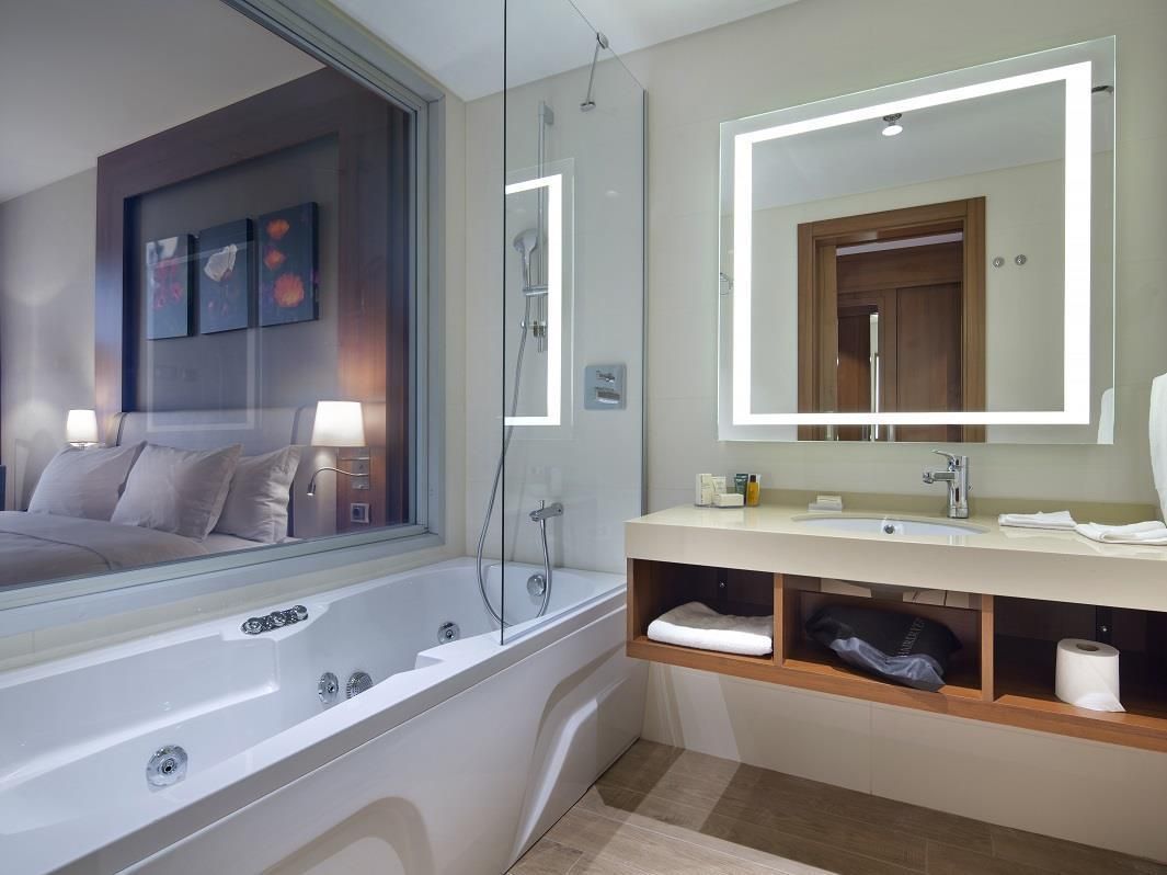 Hilton Garden Inn Istanbul Beylikduzu Twin Room 3