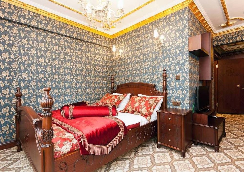 The First Ottoman Apartments Family Suite