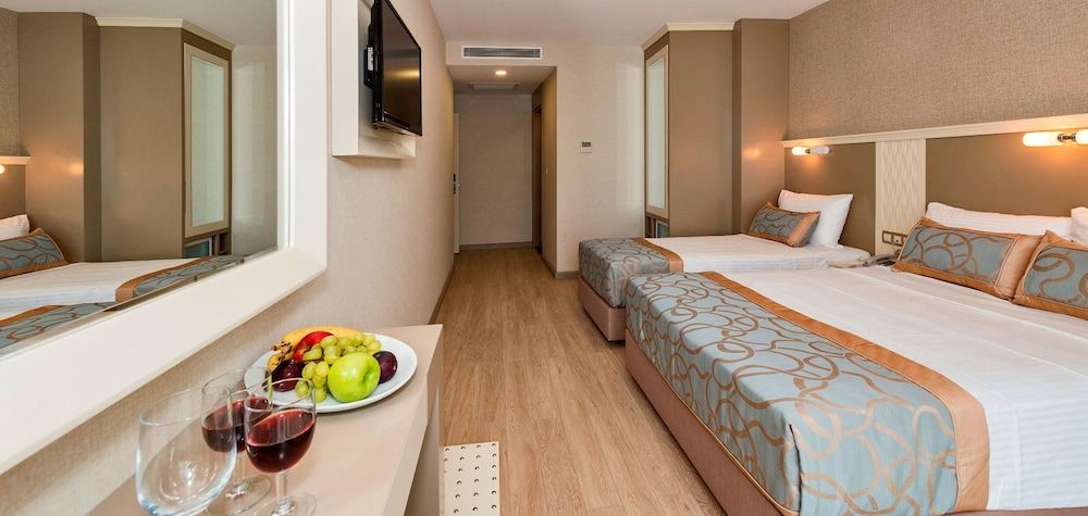 undefined Marcello Hotel 3