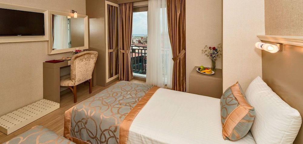 Marcello Hotel Standard Twin Room 2