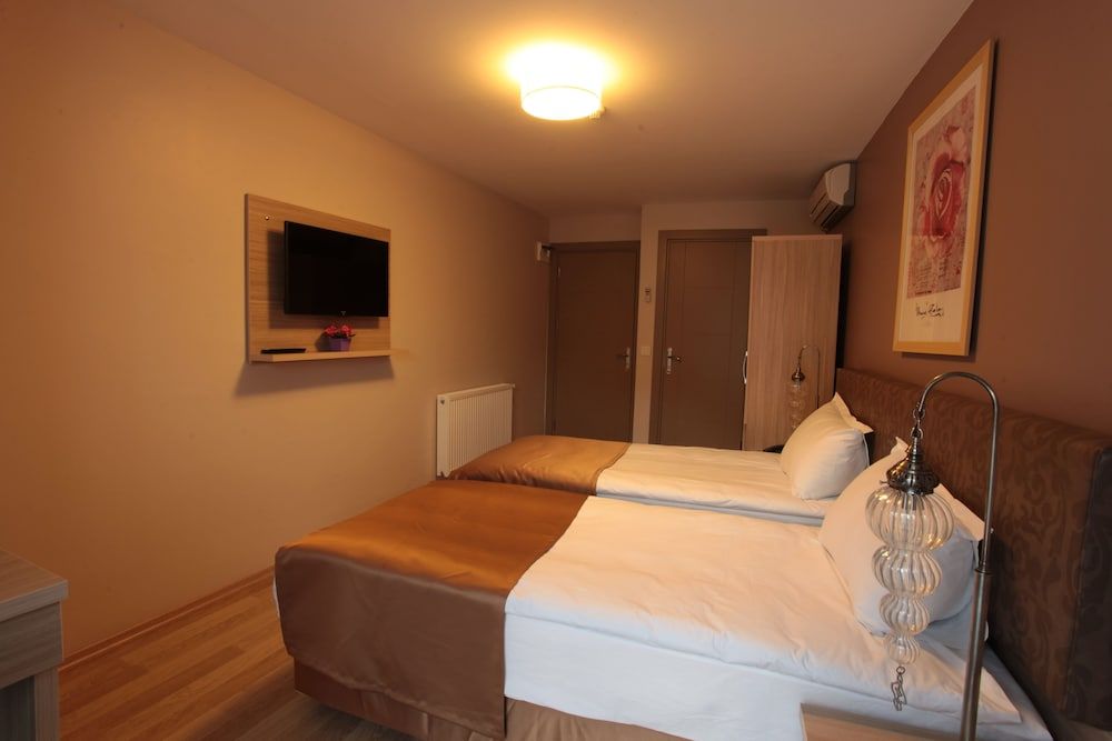 Hotel Ottoman Luxury Double or Twin Room 3