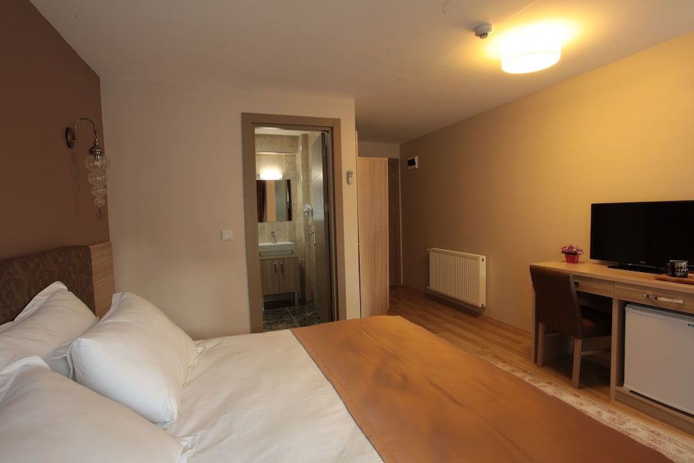 Hotel Ottoman Luxury Double or Twin Room 5
