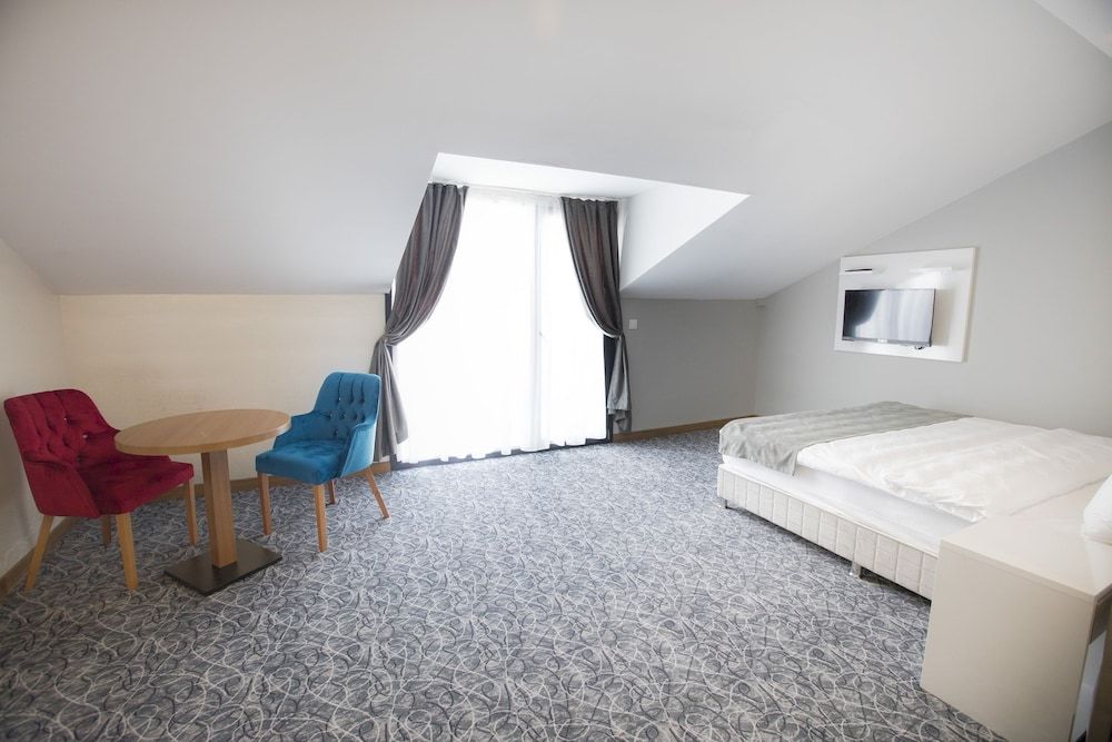 undefined Royal Inci Airport Hotel 5