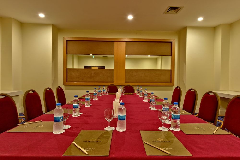 undefined Side Star Park - All Inclusive 8