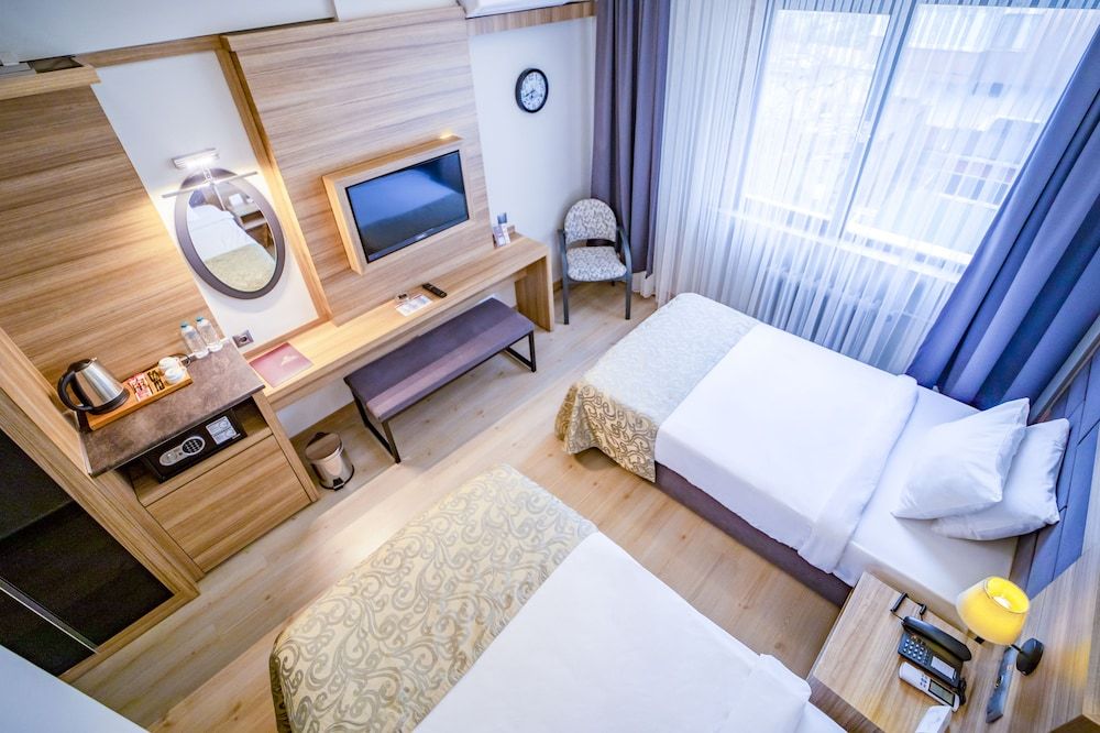 Aksular Hotel Standard Twin Room, Multiple Beds, Courtyard View 5