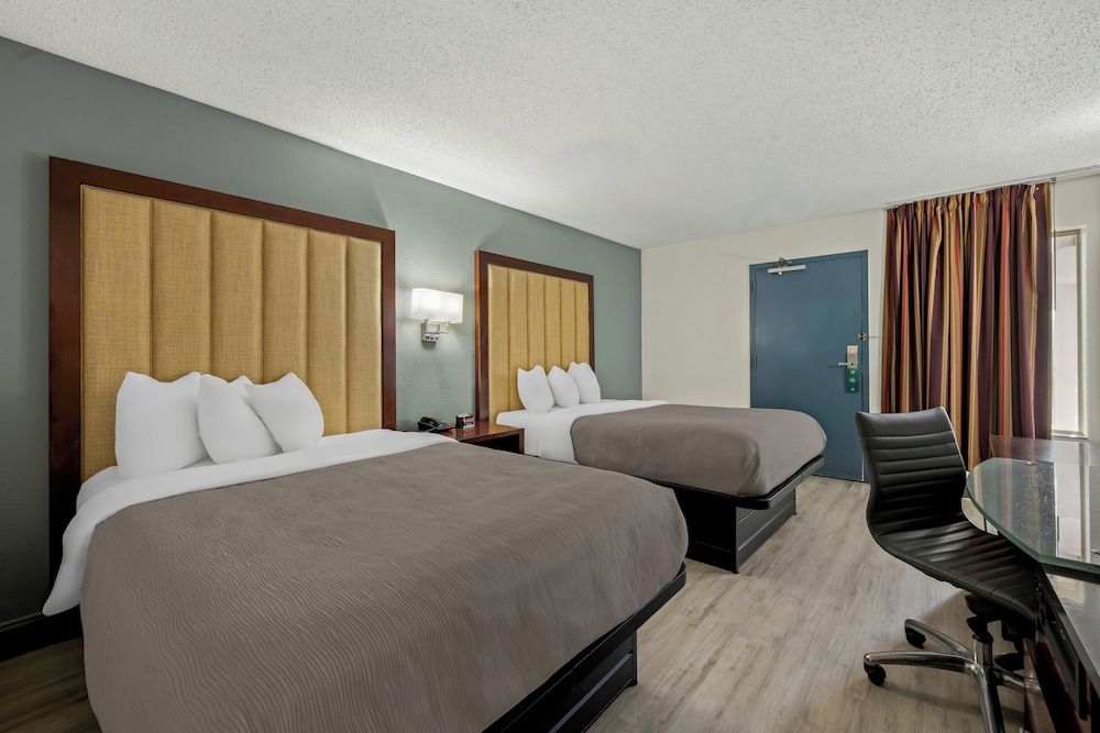 Room, 2 Double Beds, Non Smoking