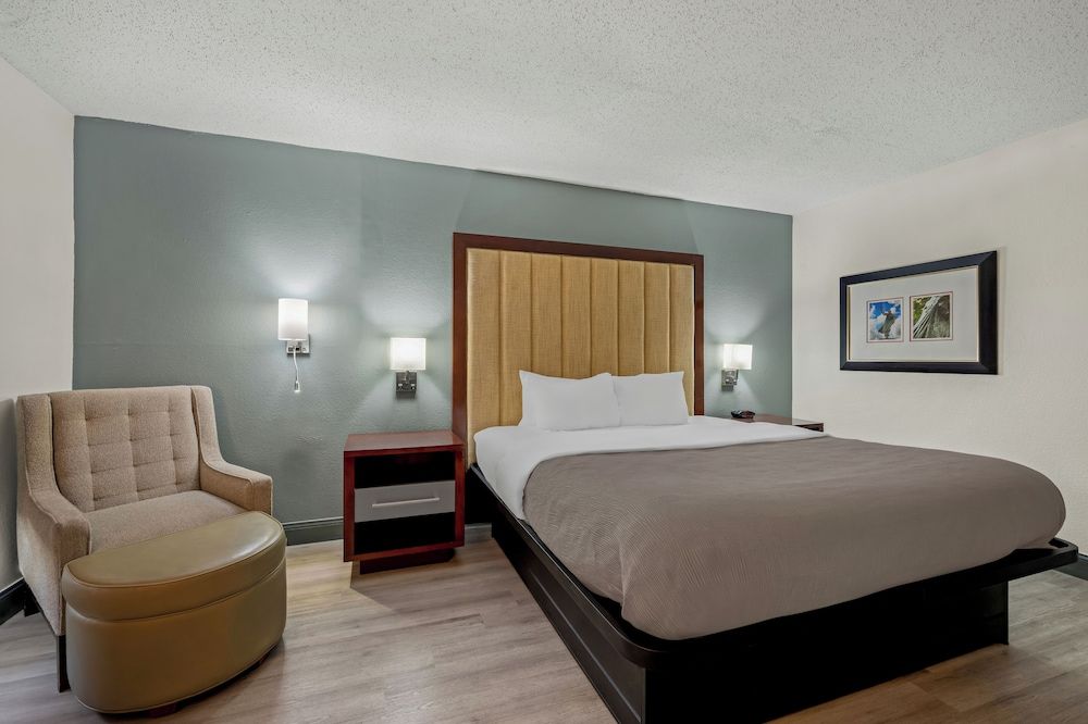 Room, 1 King Bed, Accessible, Non Smoking