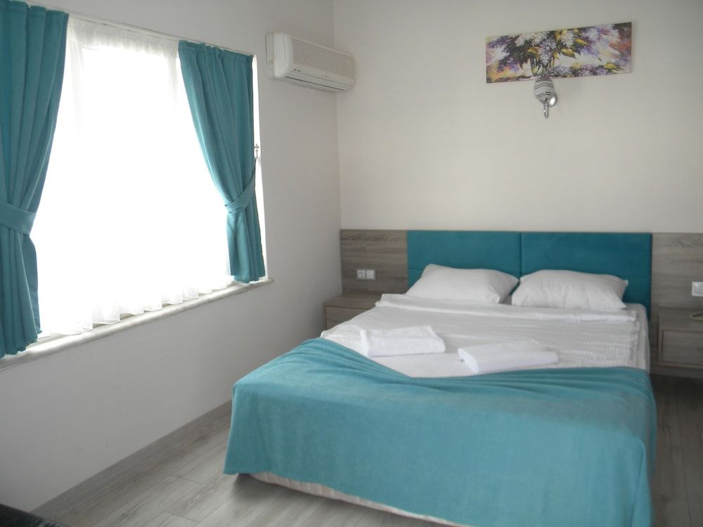 Sava Hotel Single Room 2