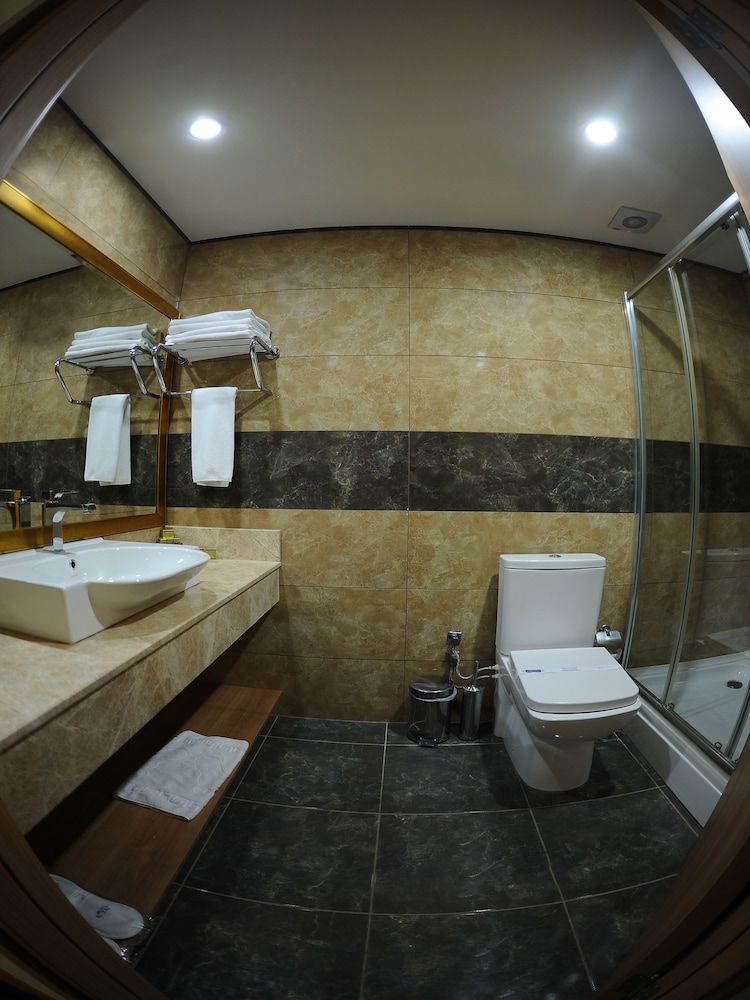 undefined Nice Royal Otel 2