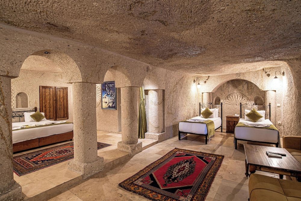 undefined Elegance Cave Suites