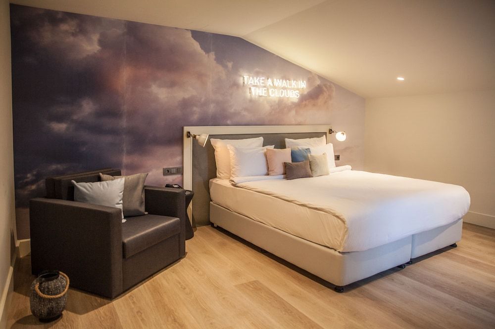 undefined Cloud7 Hotel 2