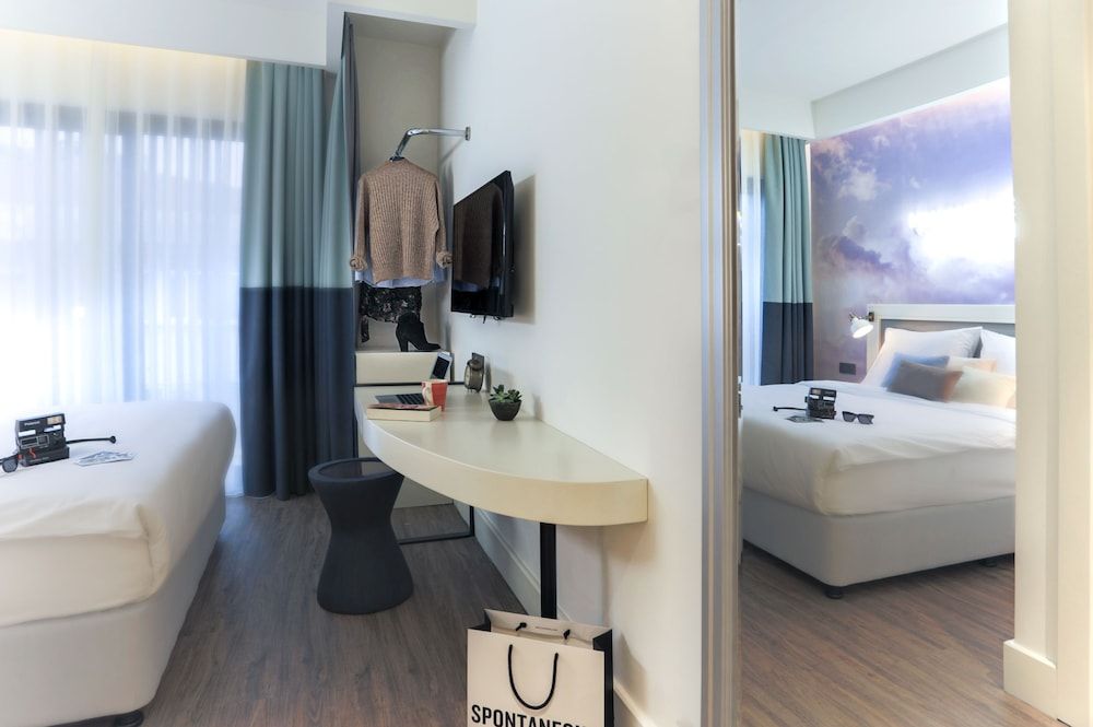 Cloud7 Hotel Cloud 4