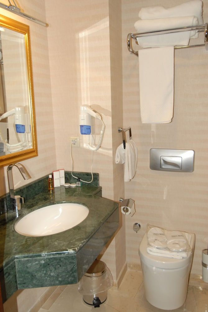 Cetin Otel Standard Single Room 9