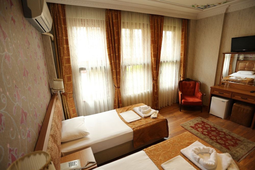 Tashkonak Studio Suites Double Room, Ground Floor 10