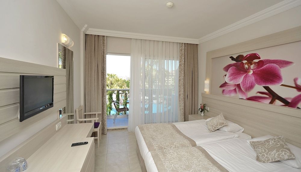 Seaden Corolla Hotel Family Room, 2 Bedrooms 5