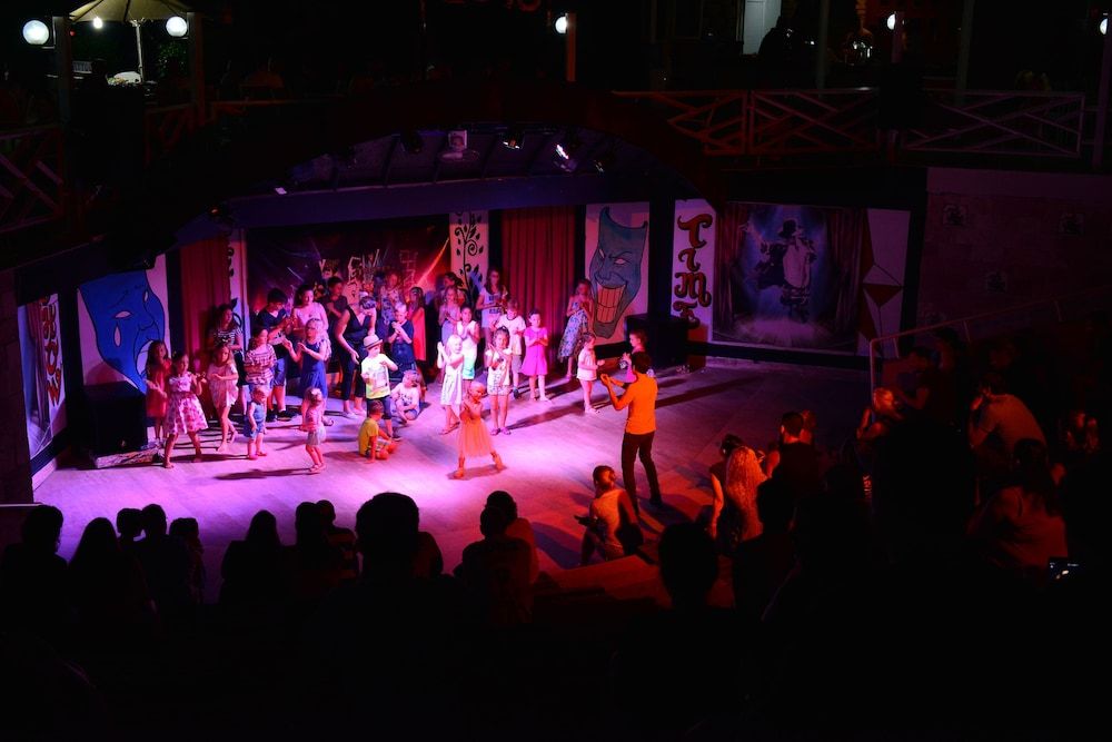 undefined Seaden Corolla Hotel 7