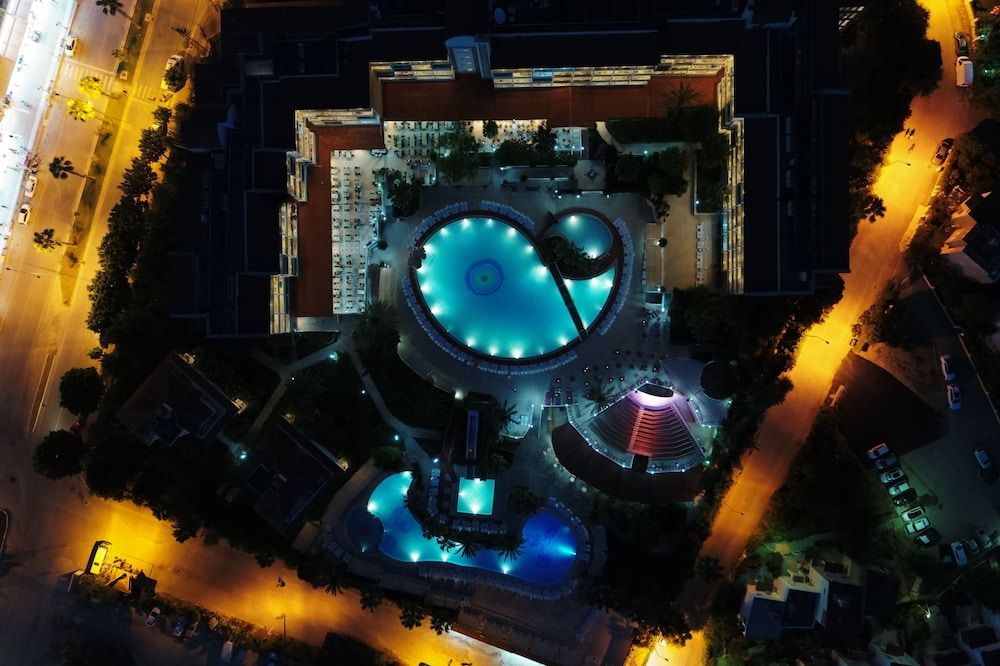 undefined Seaden Corolla Hotel 2