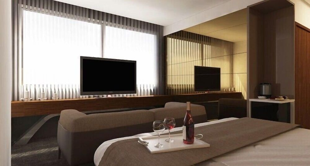 Majura Hotel Superior Room 5