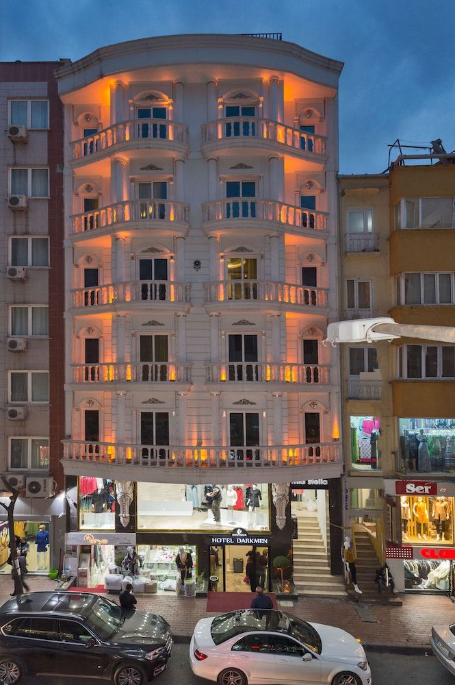 undefined Darkmen 2 Hotel 7