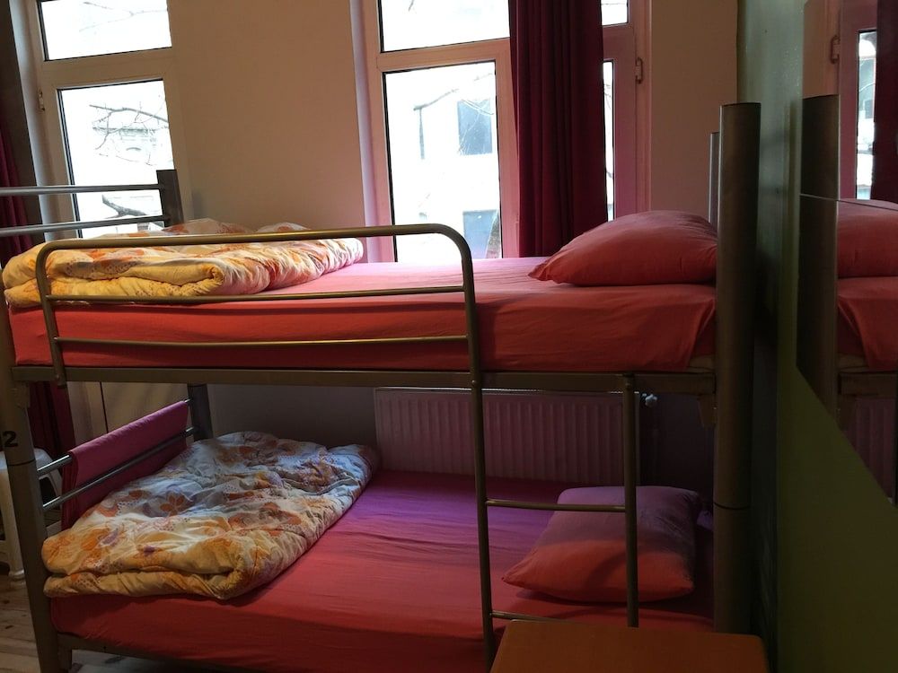undefined Innjoy Hostel - Adults Only 3