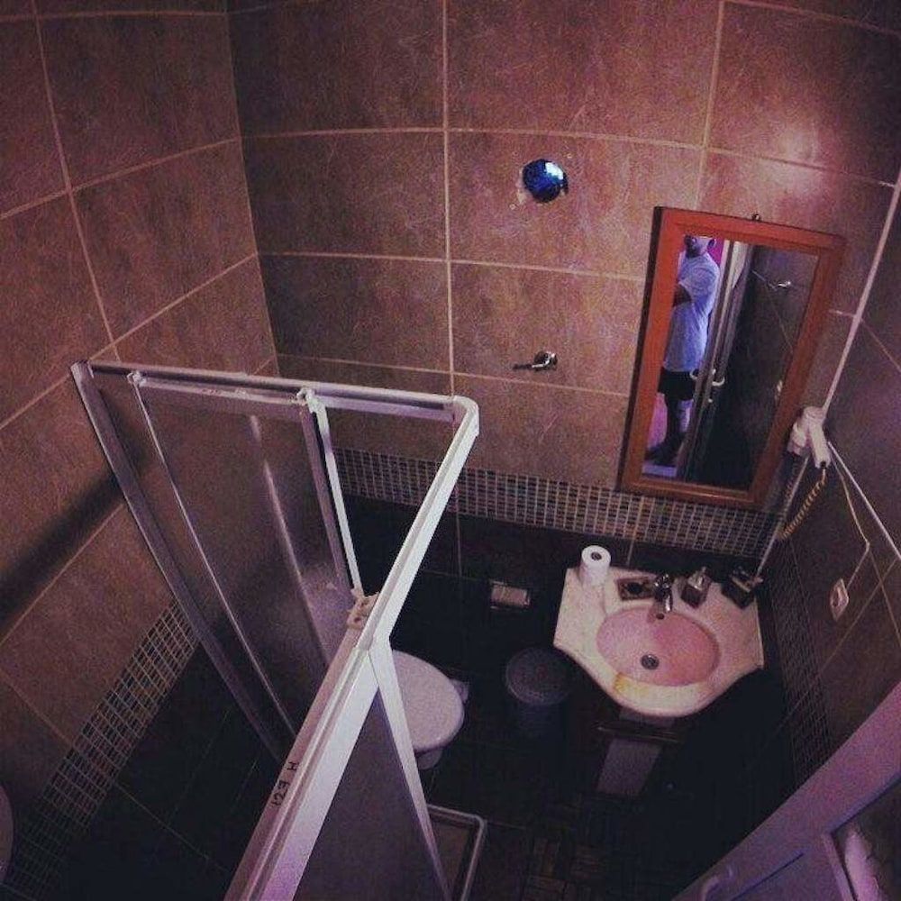 undefined Innjoy Hostel - Adults Only 10