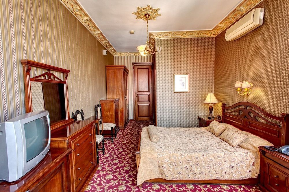 Double Room, Balcony