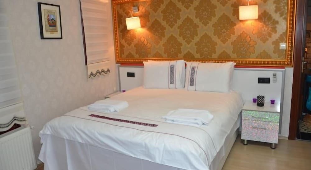 undefined Sophia Studio Apartments 2