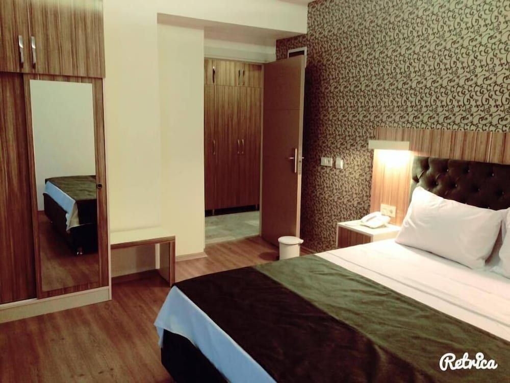 Grand Mardini Hotel Standard Room 10