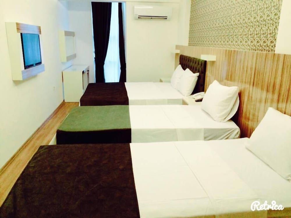 Grand Mardini Hotel Standard Room 11