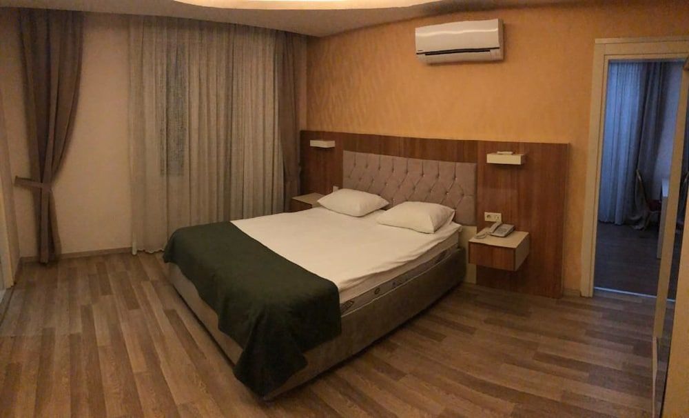 Grand Mardini Hotel Suite 4
