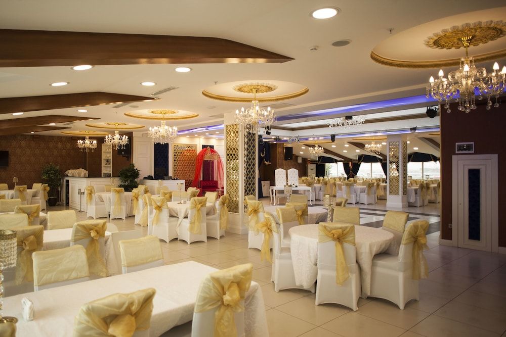 undefined Marnas Hotels 8