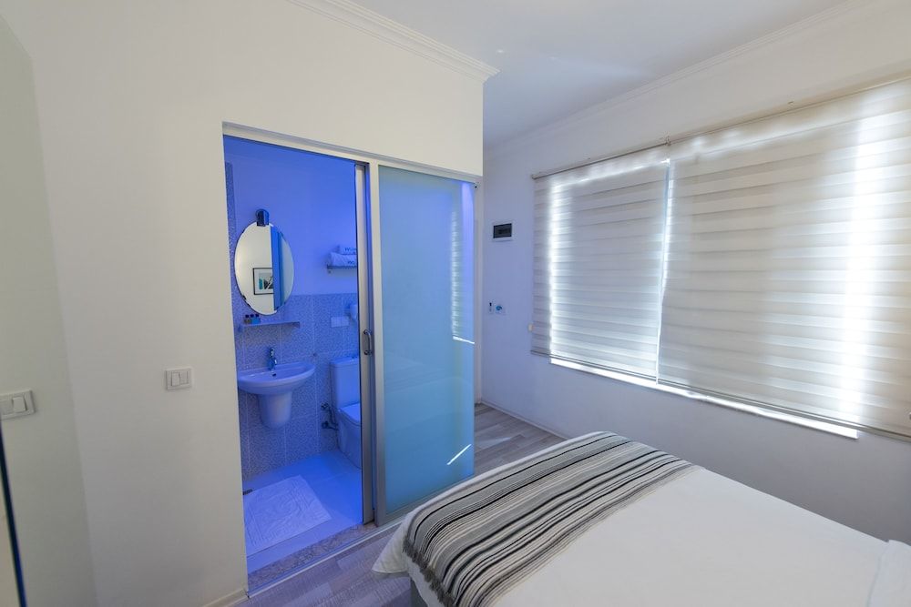 Minu Hotel Standard Room 6