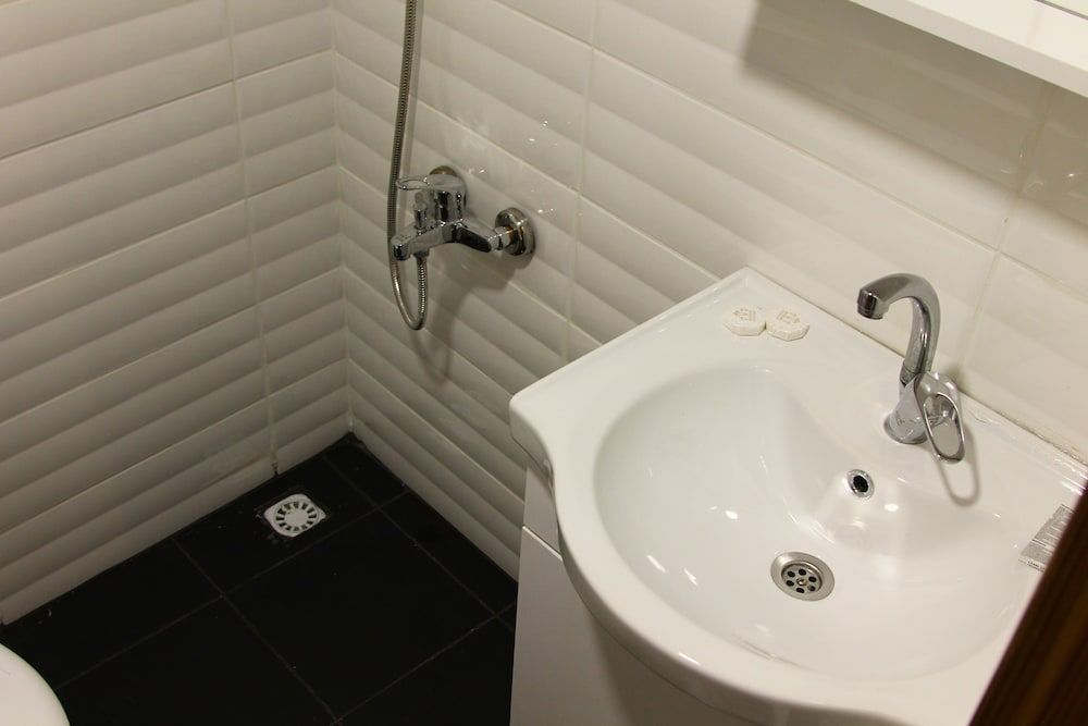 Esperanza Hotel Standard Double Room Single Use 13